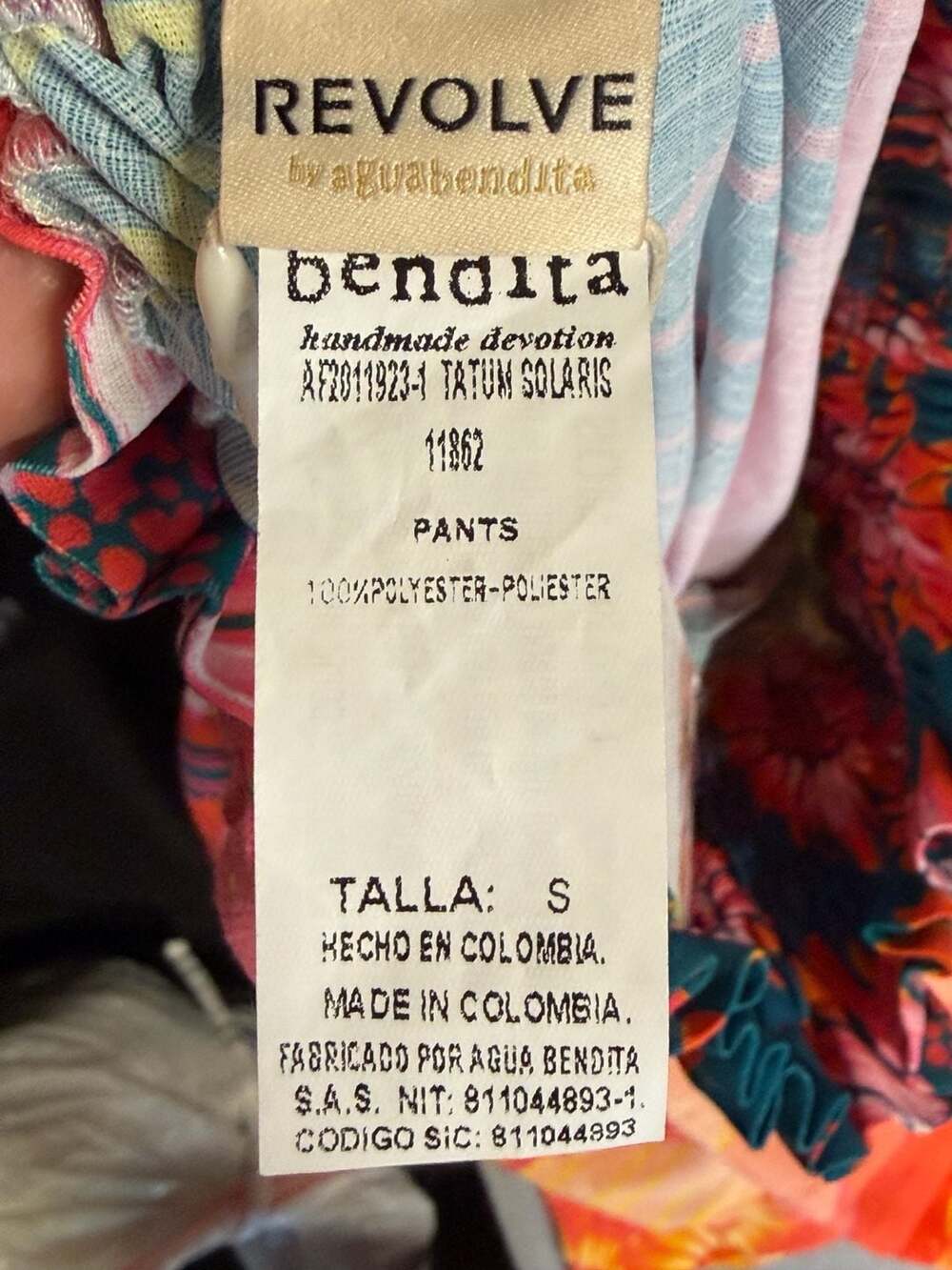 Agua Bendita Revolve Wide Leg in Solaris Ombre - Picture 8 of 12